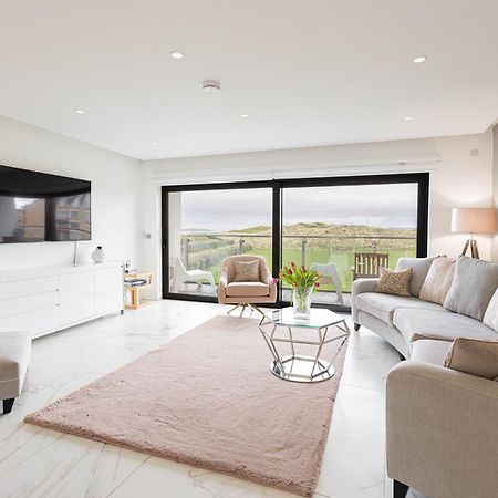 Curran Gate Luxury Serviced Apartments, ポートラッシュ エクステリア 写真