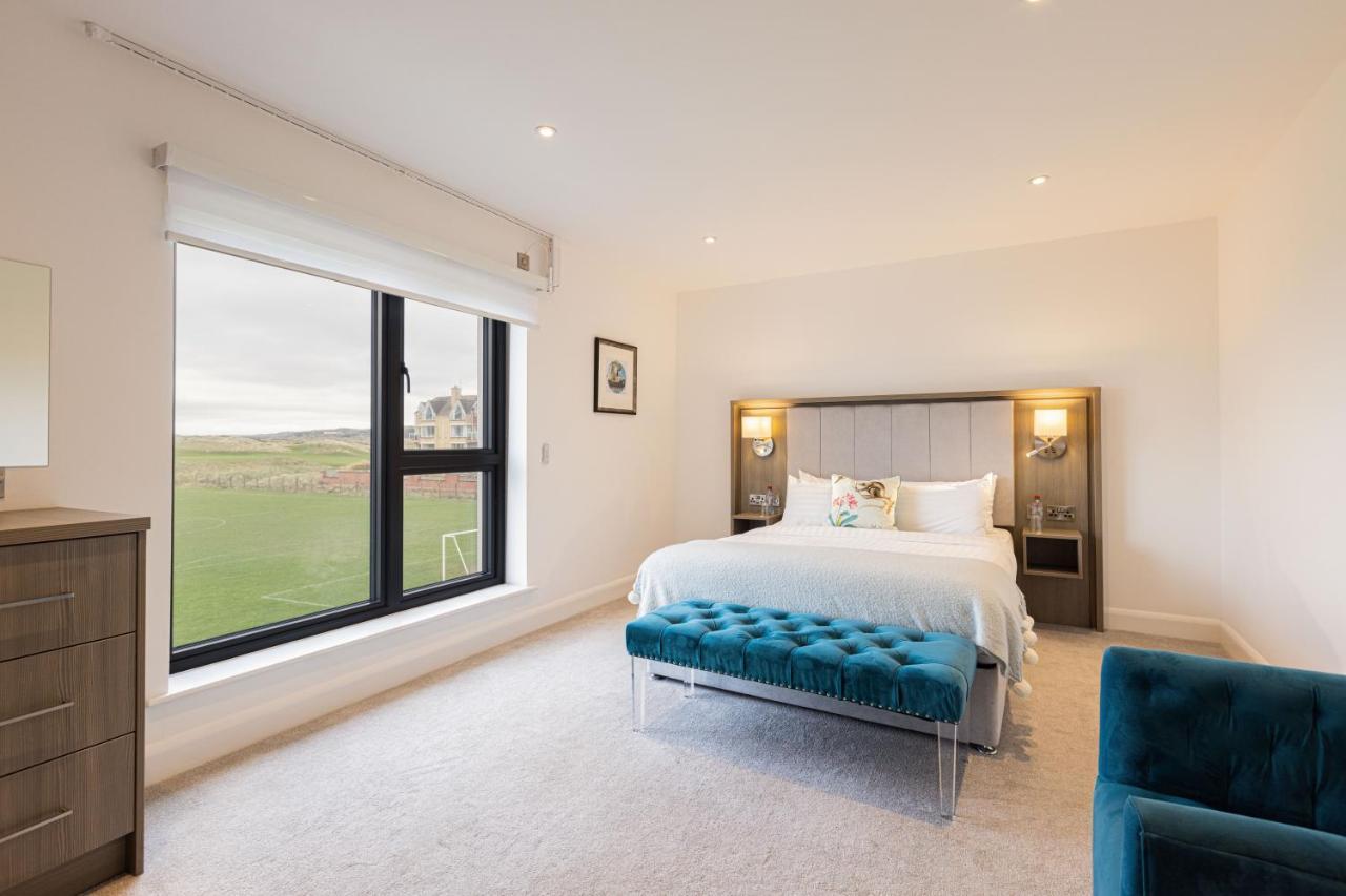 Curran Gate Luxury Serviced Apartments, ポートラッシュ エクステリア 写真